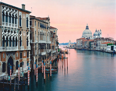 Academia Bridge