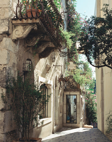 Taormina Light